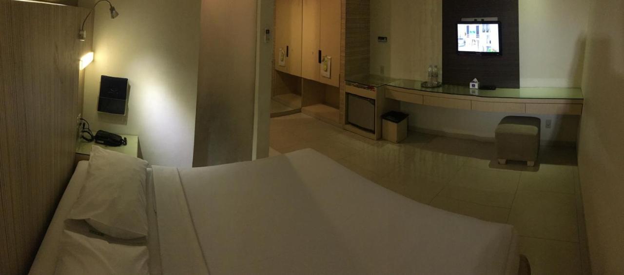 Hotel Wisata Niaga Purwokerto Exterior foto